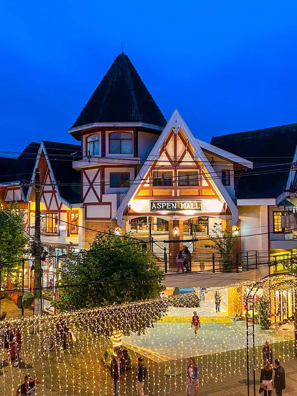 Fachada de estilo europeu em Campos do Jordão