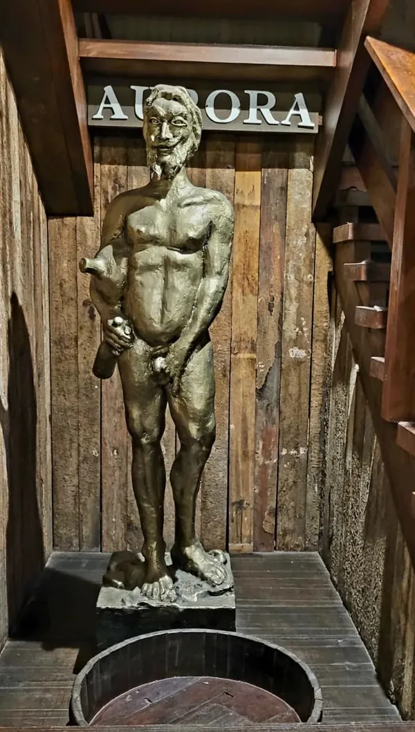 Escultura na Vinícola Aurora
