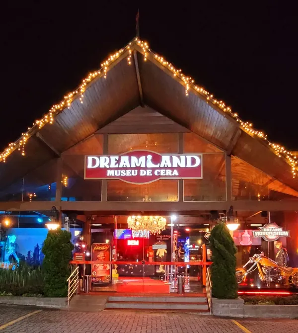 Fachada do Dreamland